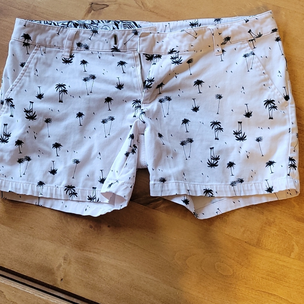 Volcom shorts printed palm trees